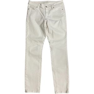 LOFT WHITE CURVY JEANS size 6P petite